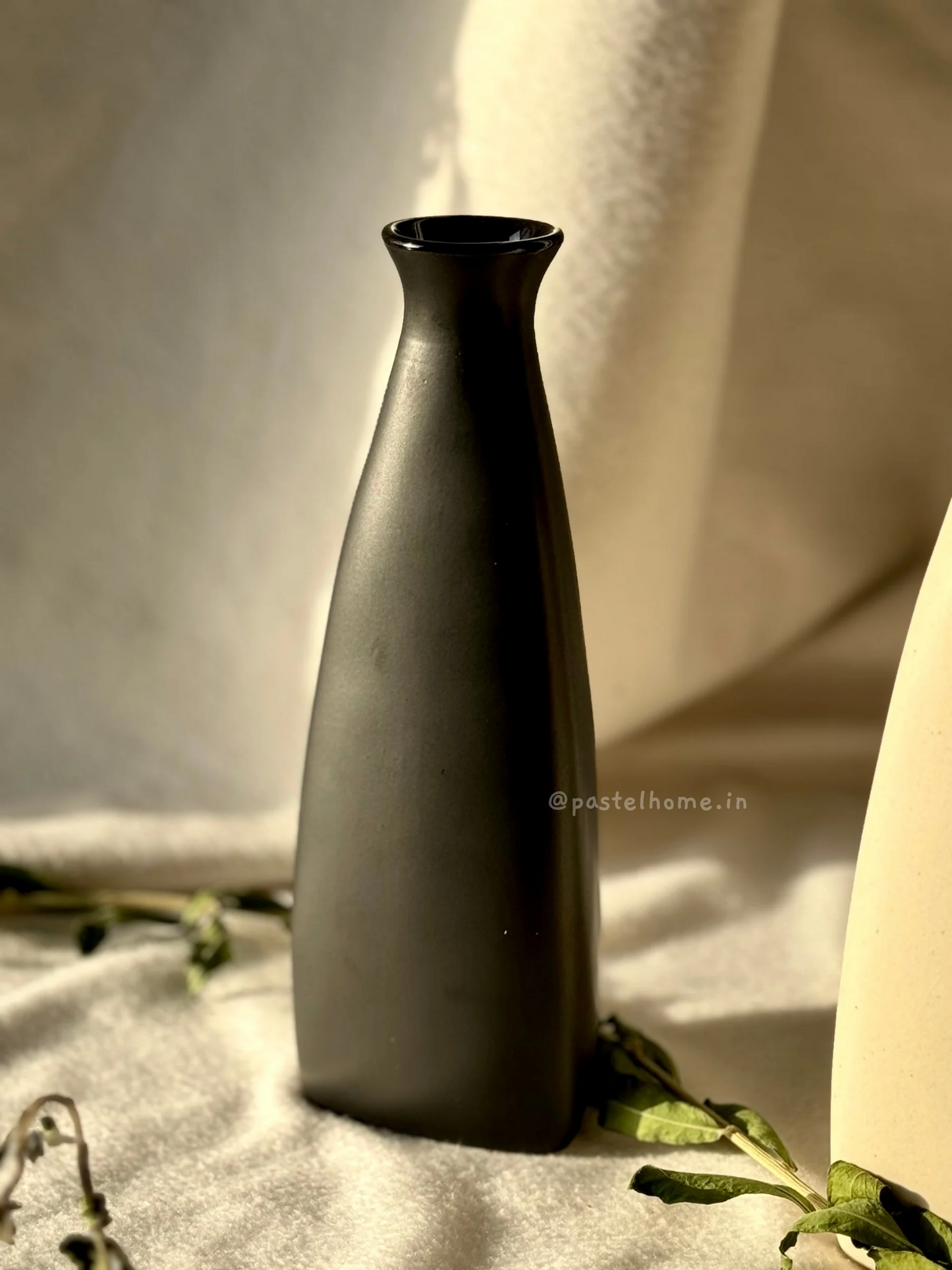 Ceramic triangular Bottle Flower Vase Combo - Set of 3