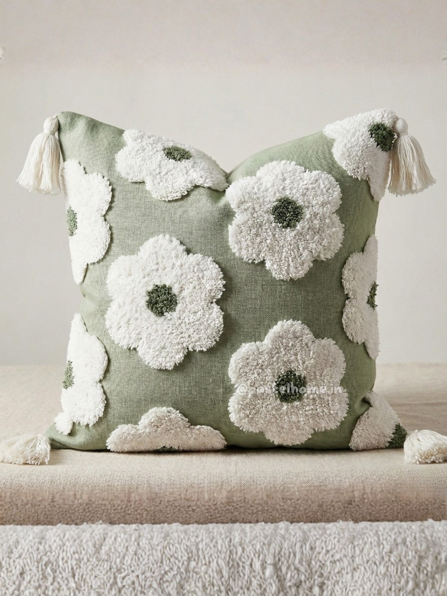 Daisy Scandinavian Green Tufted Cushion Cover