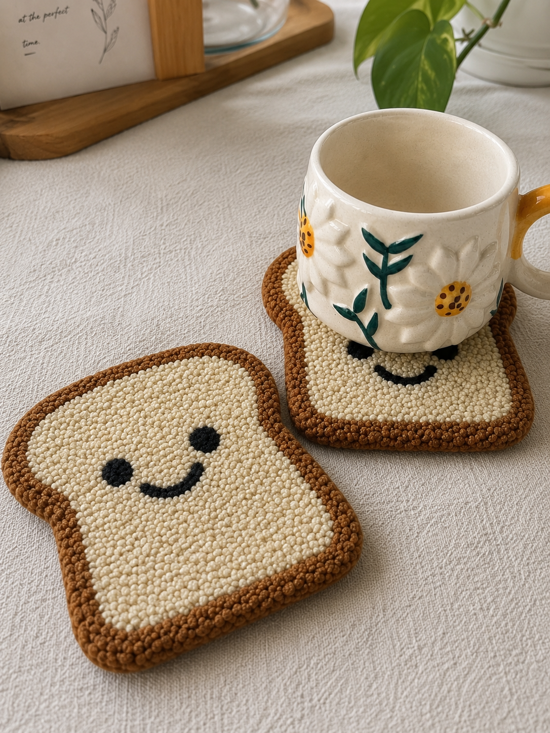 Tufted Smiley Bread slice Mug Rug