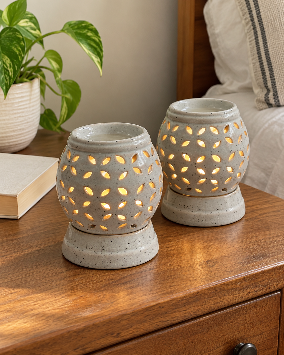 Round Cutwork Electric Ceramic Aroma Diffuser — styling display; sold individually